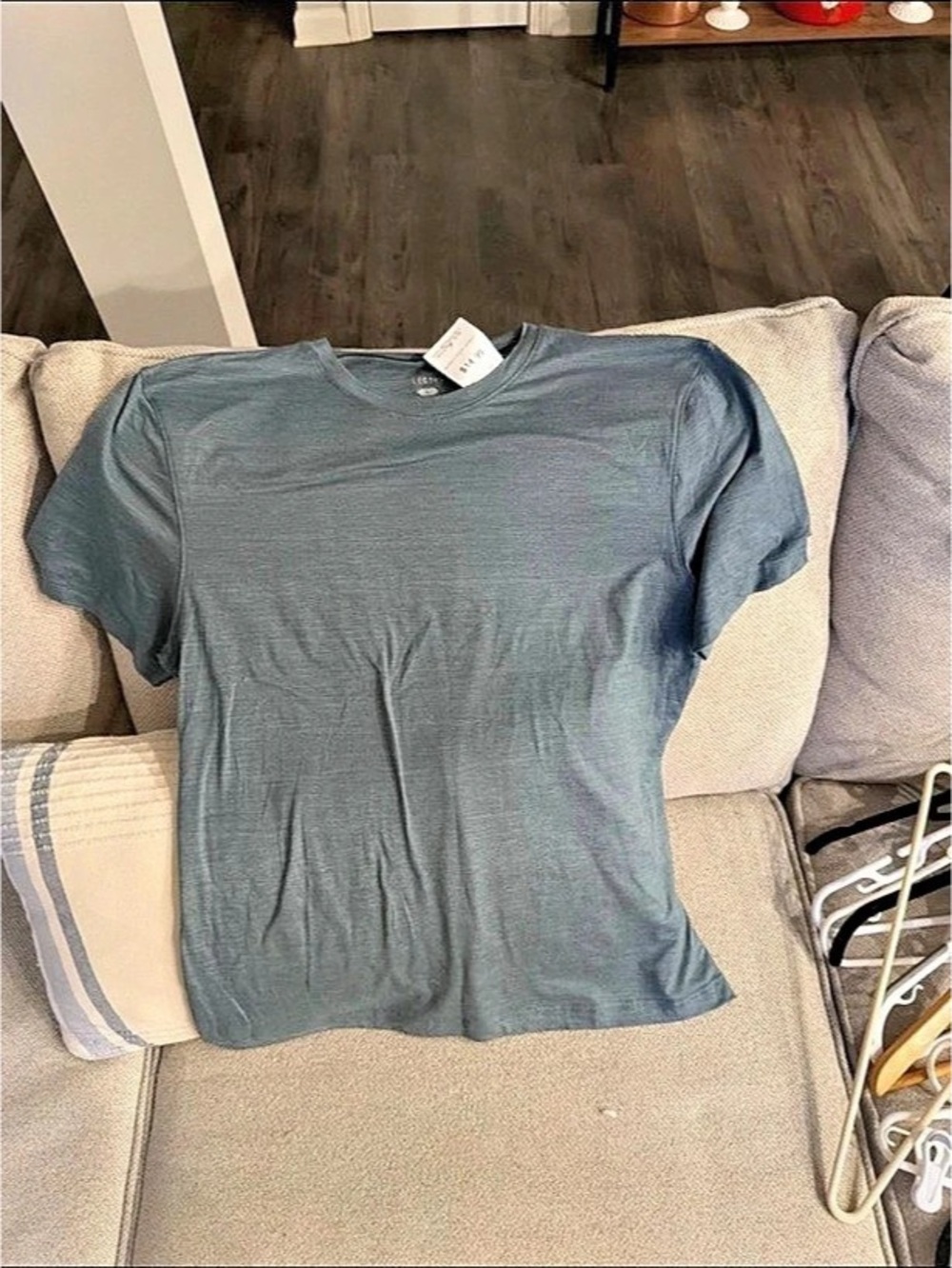 NWT Legend Short Sleeve Athletic Tee in Blue Size Large